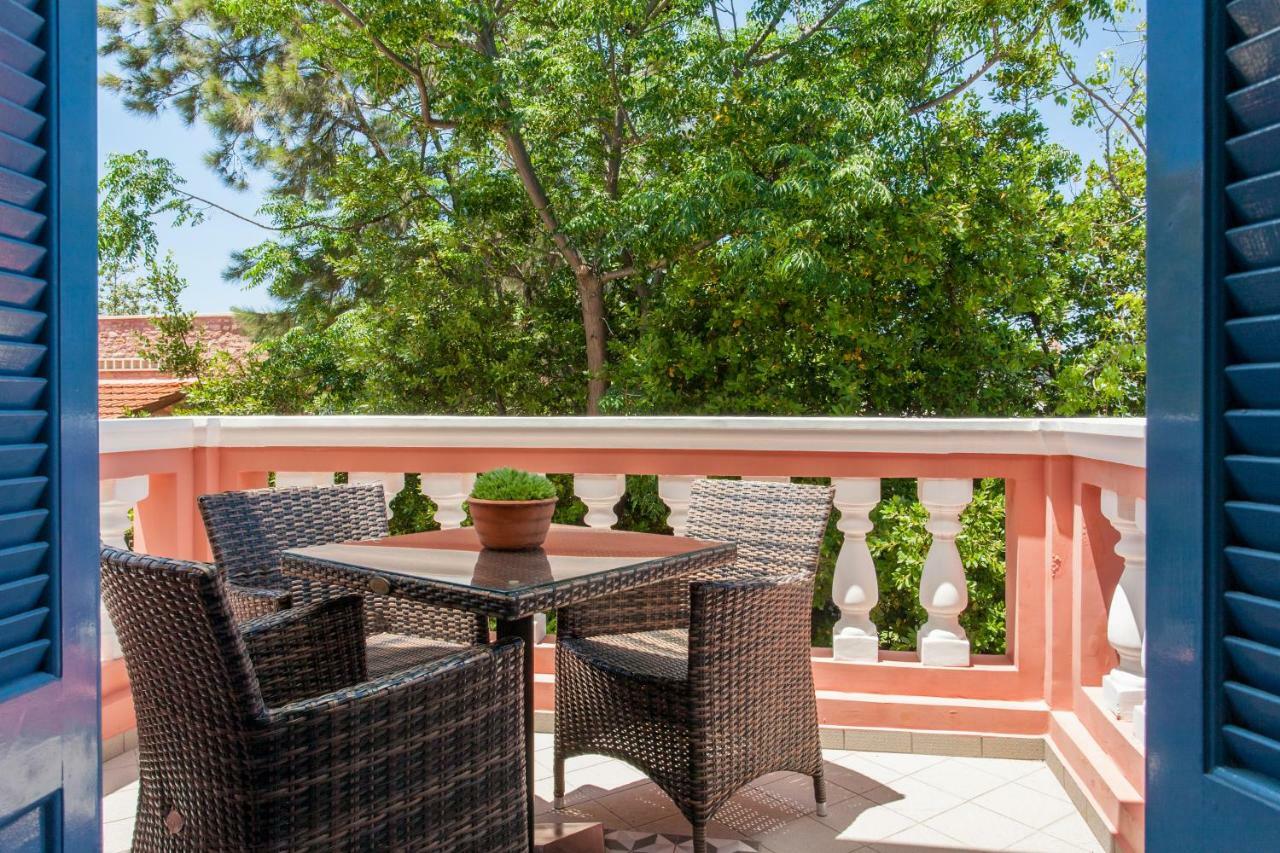 Metohi Georgila Aparthotel Chania  Exterior photo